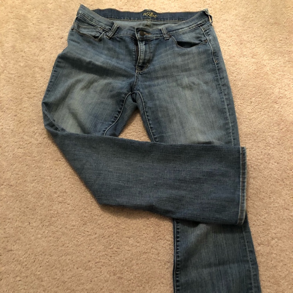 Old navy flirt jeans petite short 8